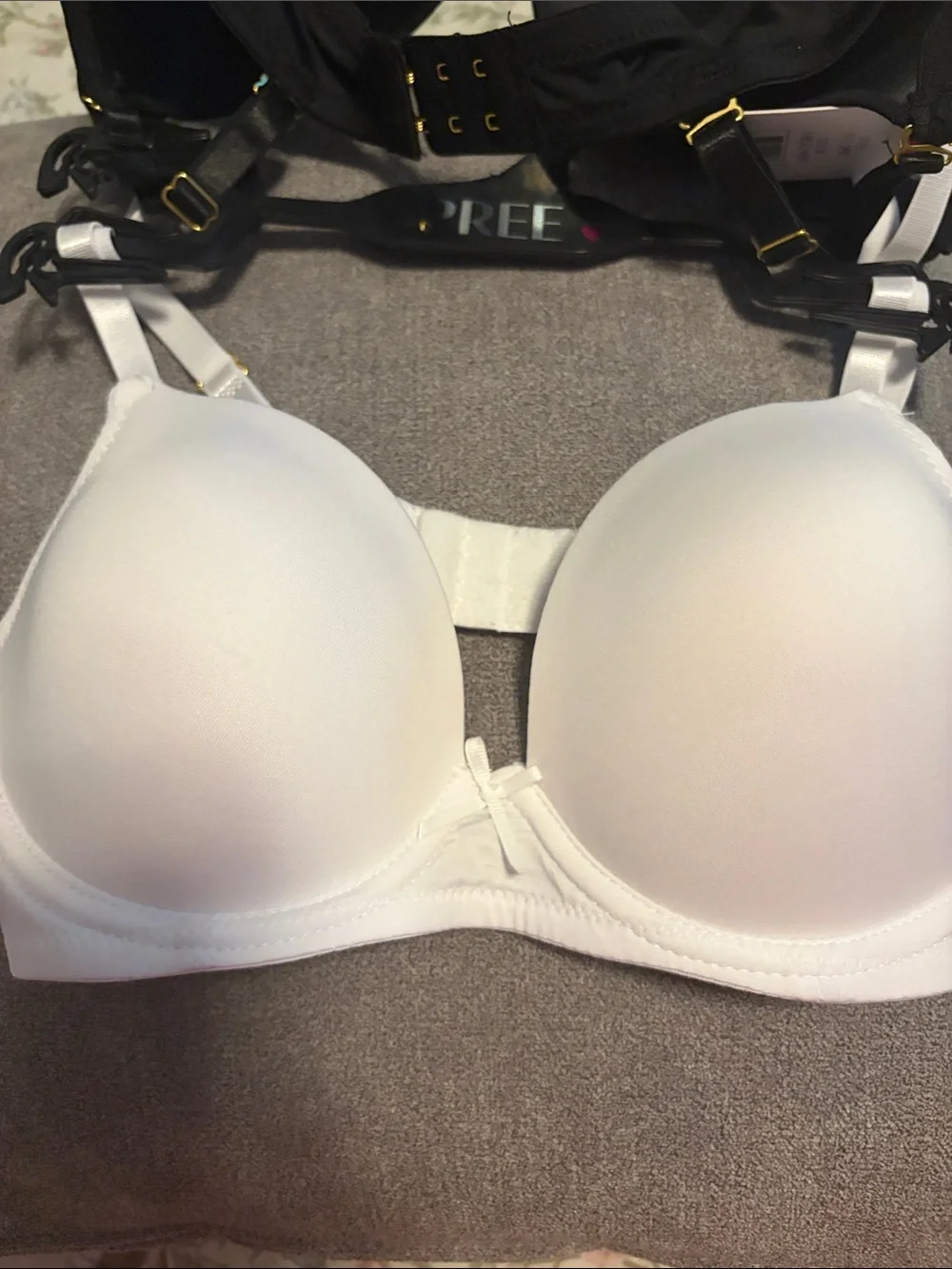 🌴Spree Intimates T- shirt Bras Set Of Two Size 36C